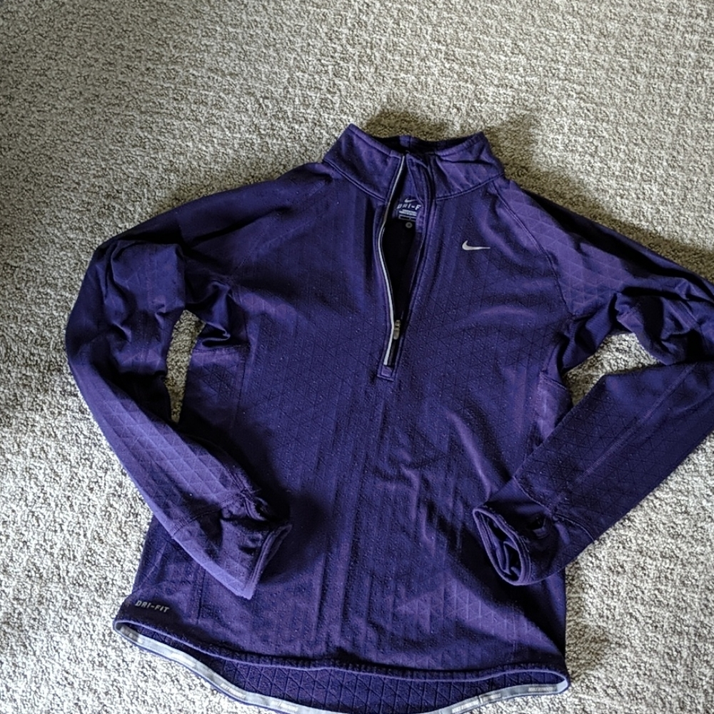 Nike quarter zip dri fit top size S